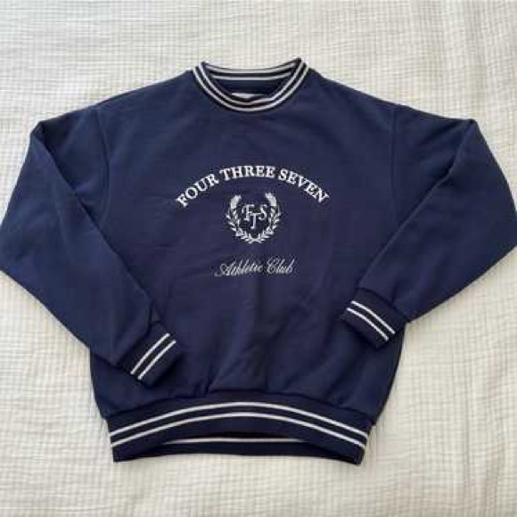 437 Tops - 437 Women's Navy Striped Crewneck Sweatshirt - Athletic Club